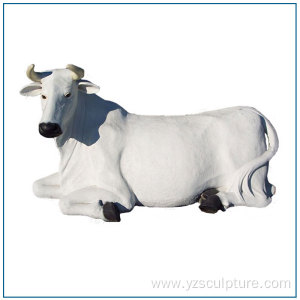 Garden Decoration Resin Life Size White Fiberglass Cow Statue